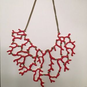 Coral necklace from Versona